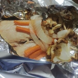 魚と野菜のホイル焼き